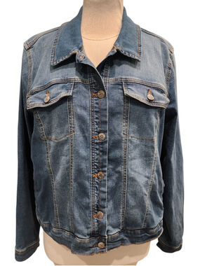 Social Standard Women’s Trucker Denim Jacket XXL Blue Jean Stretch Button Up